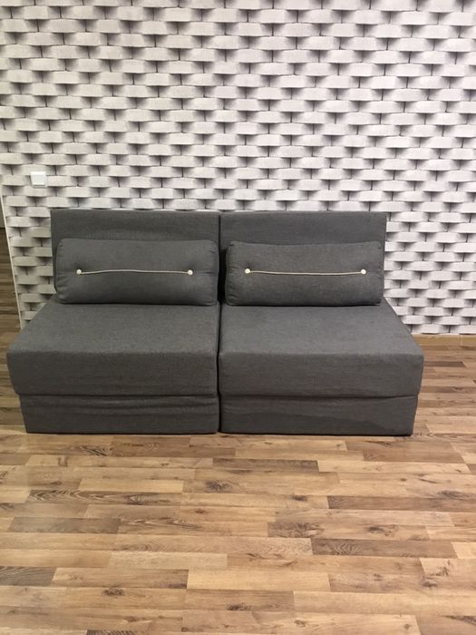 Подобова оренда  Двухкомнатная квартира в центре. 95 квартал