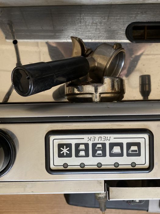 Професійна кавовамашинаLaSpaziale Італія