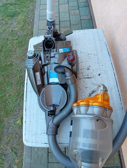 Пилосос професійний DYSON з Німеччини