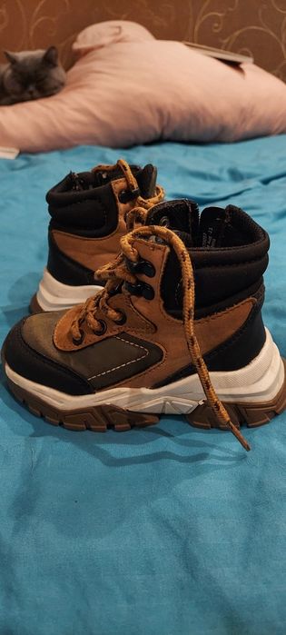 Детские вещи  куртки,тёплые человечки,обувь