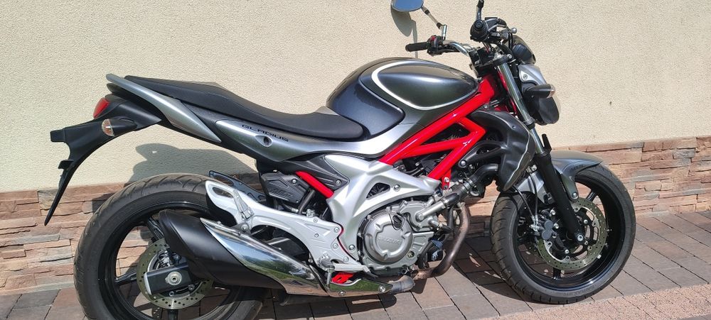 Suzuki gladius 650 ABS transport