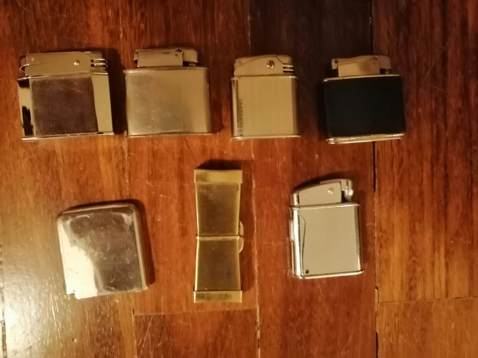 Isqueiros a gasolina vintage