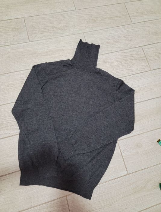 Гольф шерсть Италия