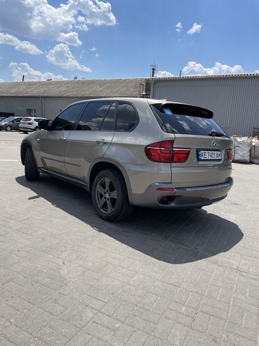 Продам BMW X5 e70 3.0 дизель полный привод