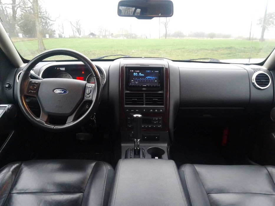 FORD Explorer 4,6 V8