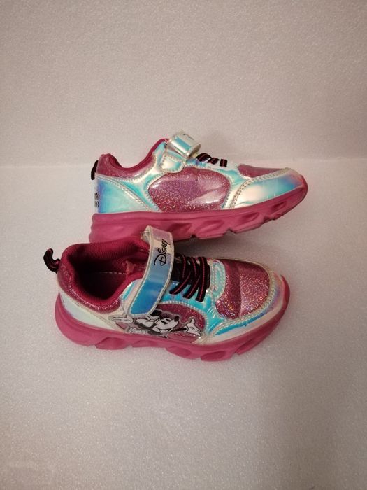 Adidasy świecące Disney