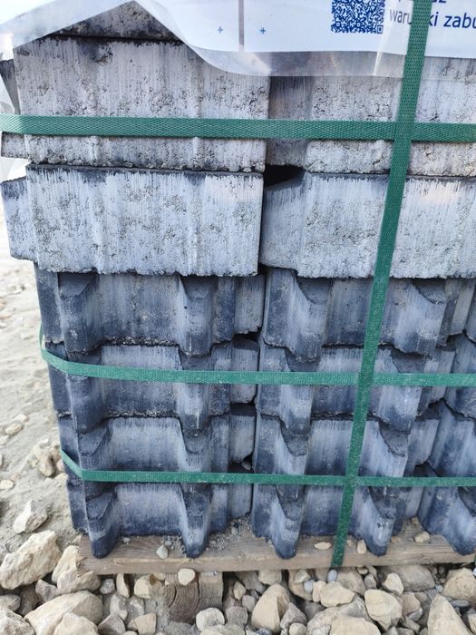 Kostka Eco kwadrat 8cm Polbruk grafit
