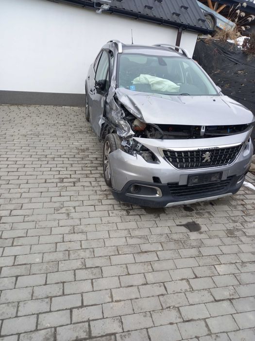 Peugeot 2008 1,5d 2019 rok