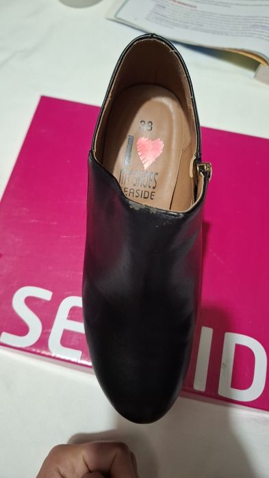 Botins preto 37/38 salto alto