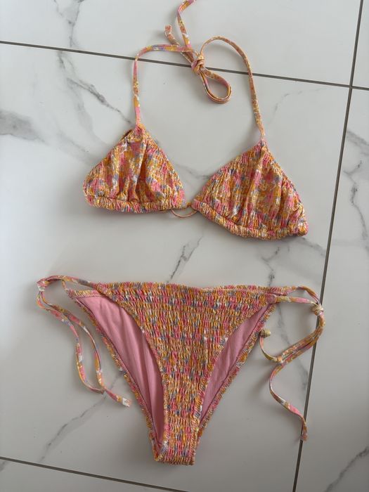 Купальники жіночі