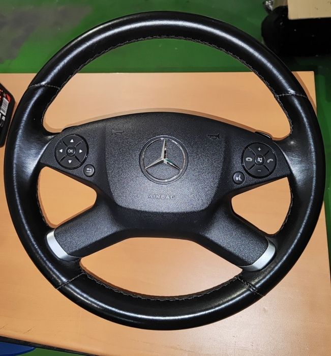 Volante Mercedes E W212