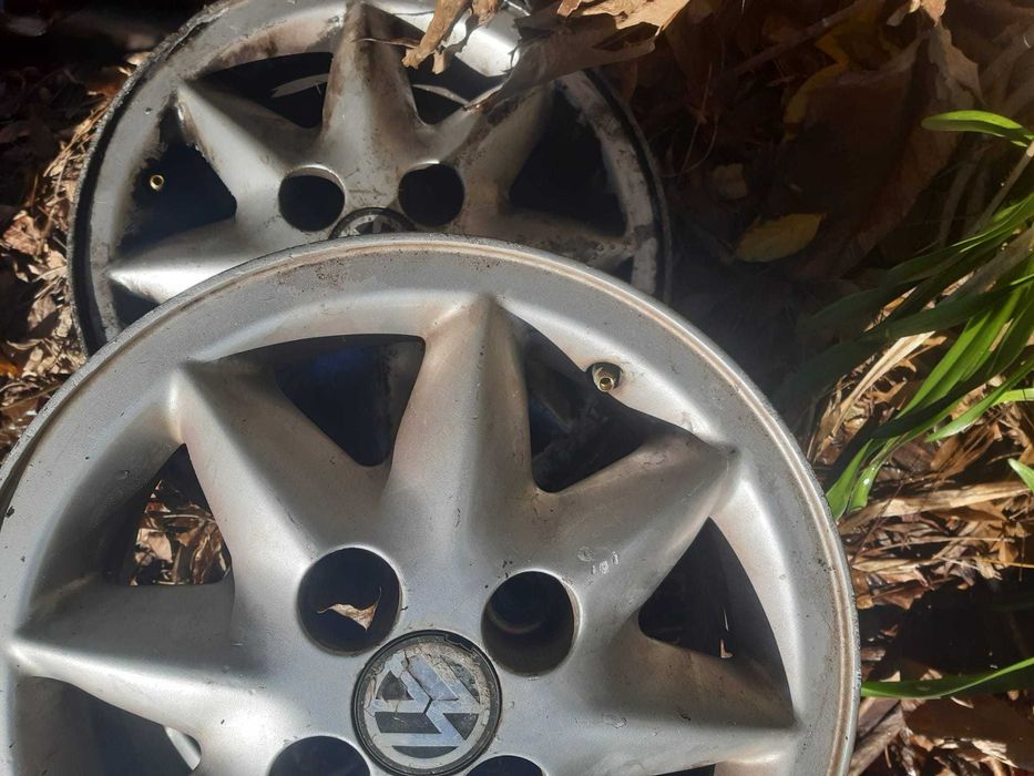 4 JANTES 13 5.5 VW Polo + PNEU