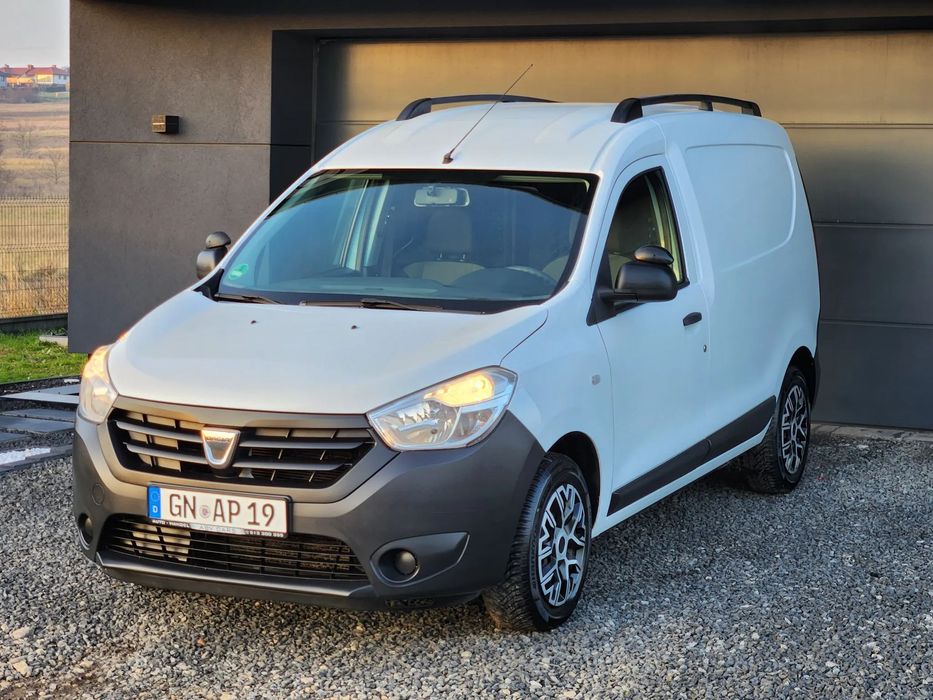 Dacia Dokker  1.6 b+g kamera klimatyzacja relingi IDEALNY STAN