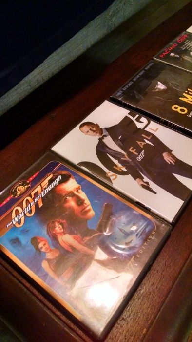 Фільми на DVD (англійською)