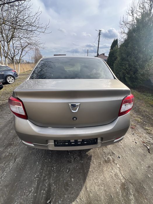 Кришка багажника Renault Logan  Dacia Logan