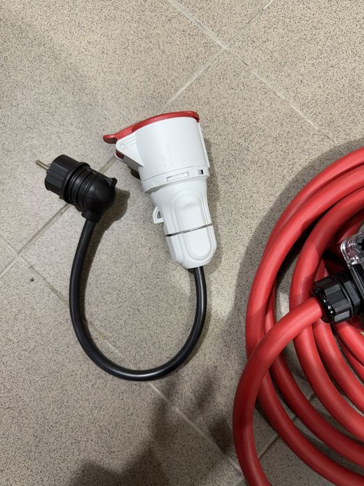 Зарядний пристрій для електромобіля на три фази 11 KWT від  Eveus