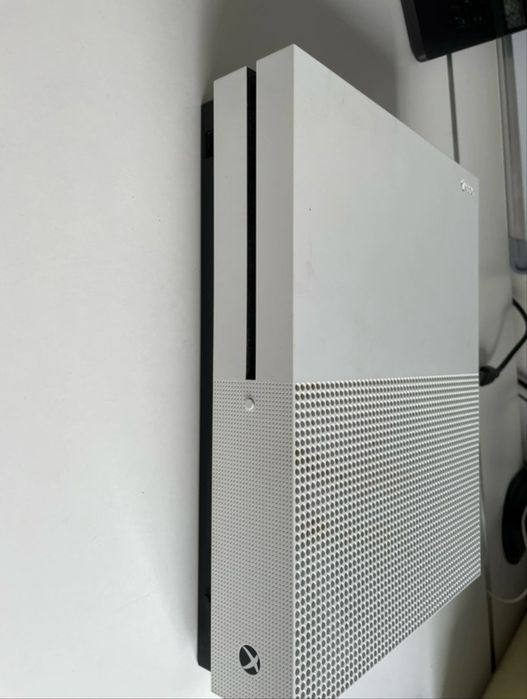Konsola Xbox One S