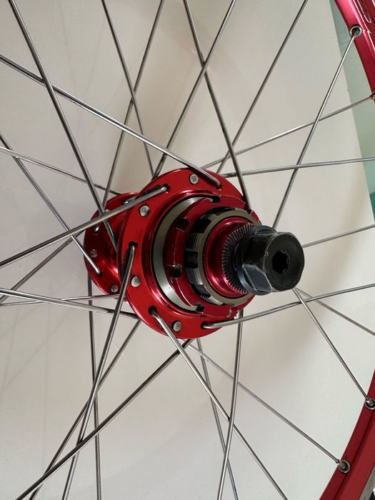 Rodas Bmx Pride Rival 660 Medida 1 1/8 e 1 3/8