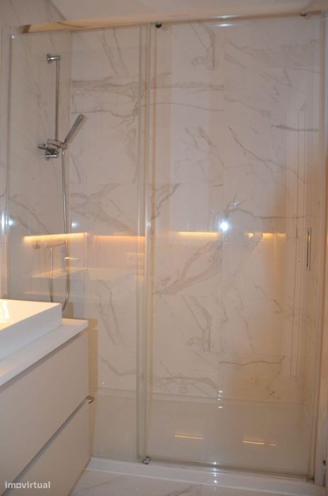 Apartamento T1 Novo em Paranhos, ao Jardim de Arca D'Água