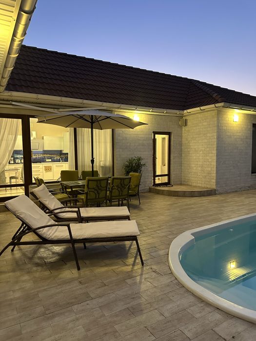 Посуточно дом в Совиньоне