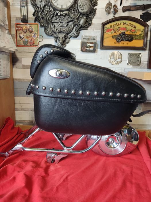 Центральний кофр harley-davidson softail