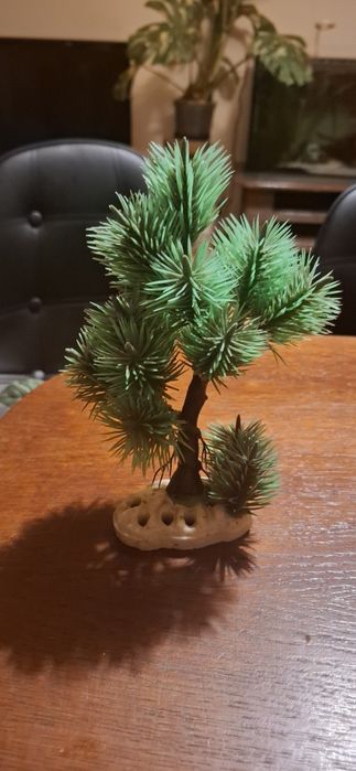 Roslinki sztuczne do akwarium