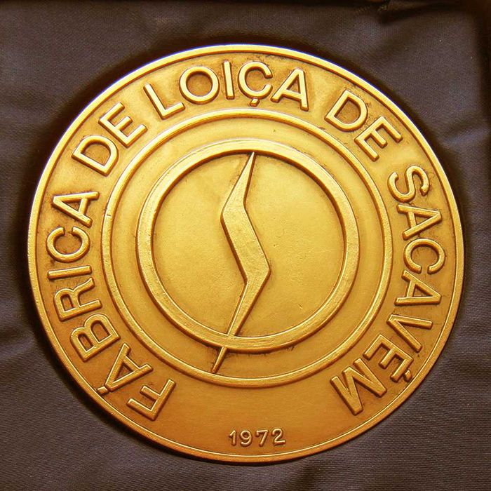 Medalha Bronze Fabrica de Loiça de SACAVEM