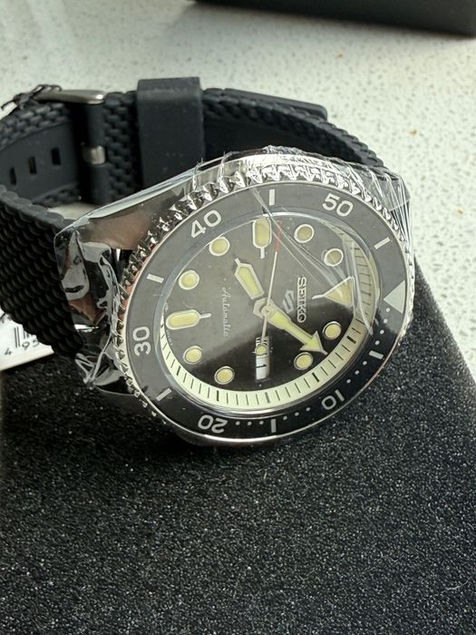 Zegarek Seiko 5 Automatic SRPD73K2 - NOWY
