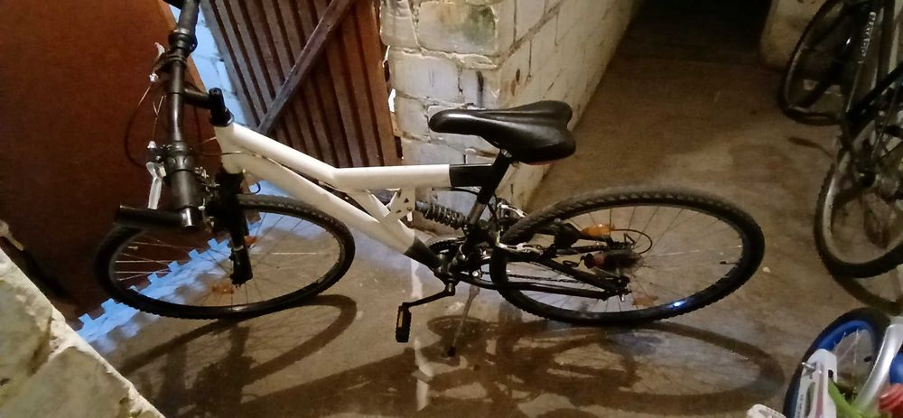 Sprzedam rower,  sprawny dla mnie za duży