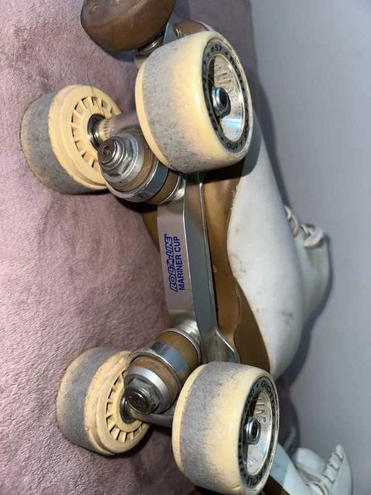 Patins Mariner 255
