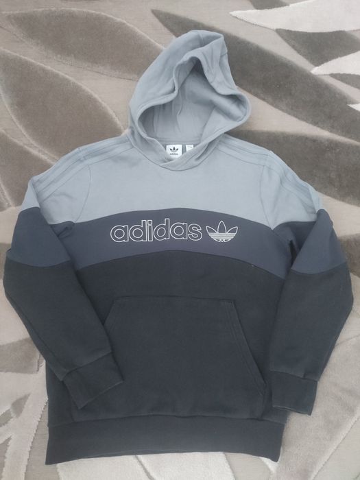 Bluza chłopięca Adidas 12-13 lat 158 cm