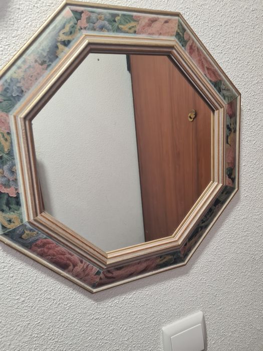 Vendo Espelho parede.
