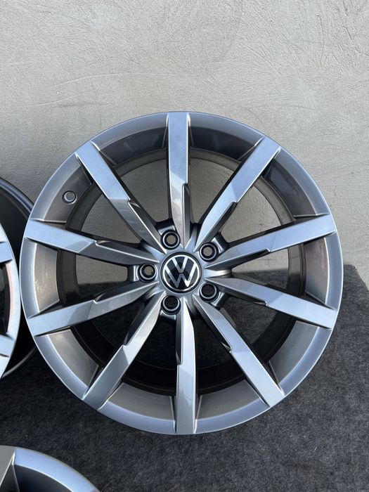 Диски титани R18 Vag Monterey 5x112 ET44 ЦО57.1 passat b8 tiguan id3