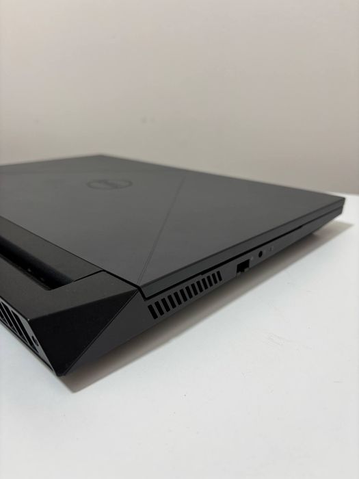 Laptop gamingowy DELL G15 15,6''' 16GB RAM RTX3050 Win 11