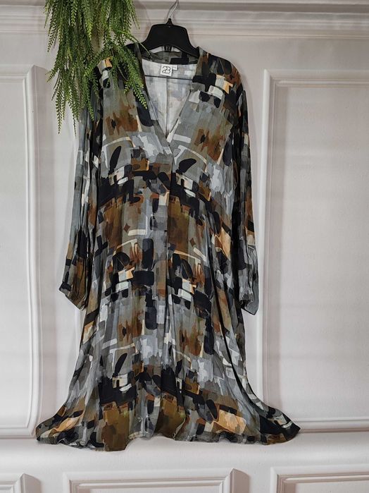 Extra, wygodna sukienka midi Zbiz rozmiar ok 46/48 wiskoza