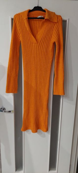 Продам жіночу теплу  сукню