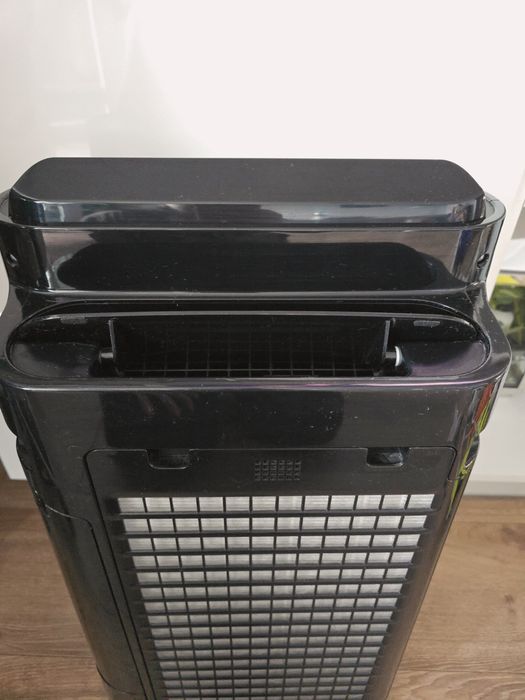 Oczyszczacz powietrza Sharp KC-D40EUB