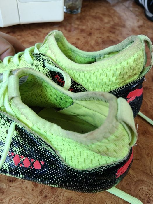 Детские бутсы Puma Future 35 размер устилка  23см