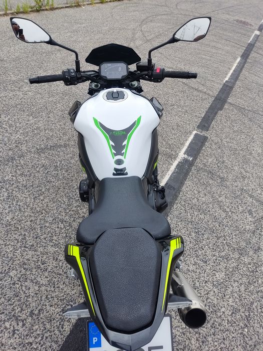 Kawasaki Z900 (aceito retomas valor inferior ou superior)