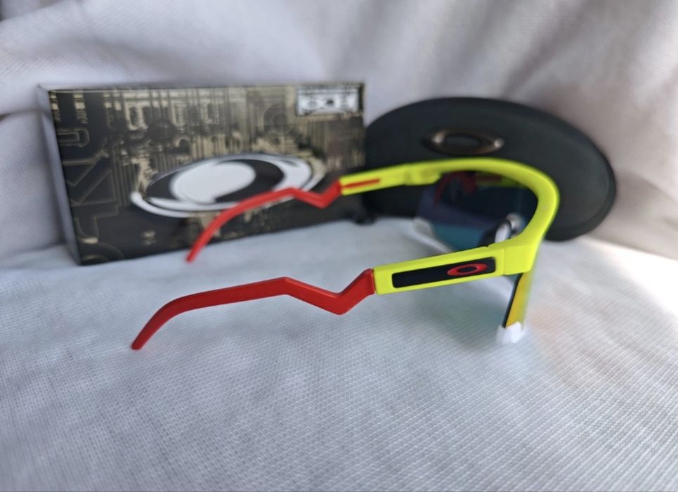 Oakley BXTR Yellow / Prizm Red ФОП