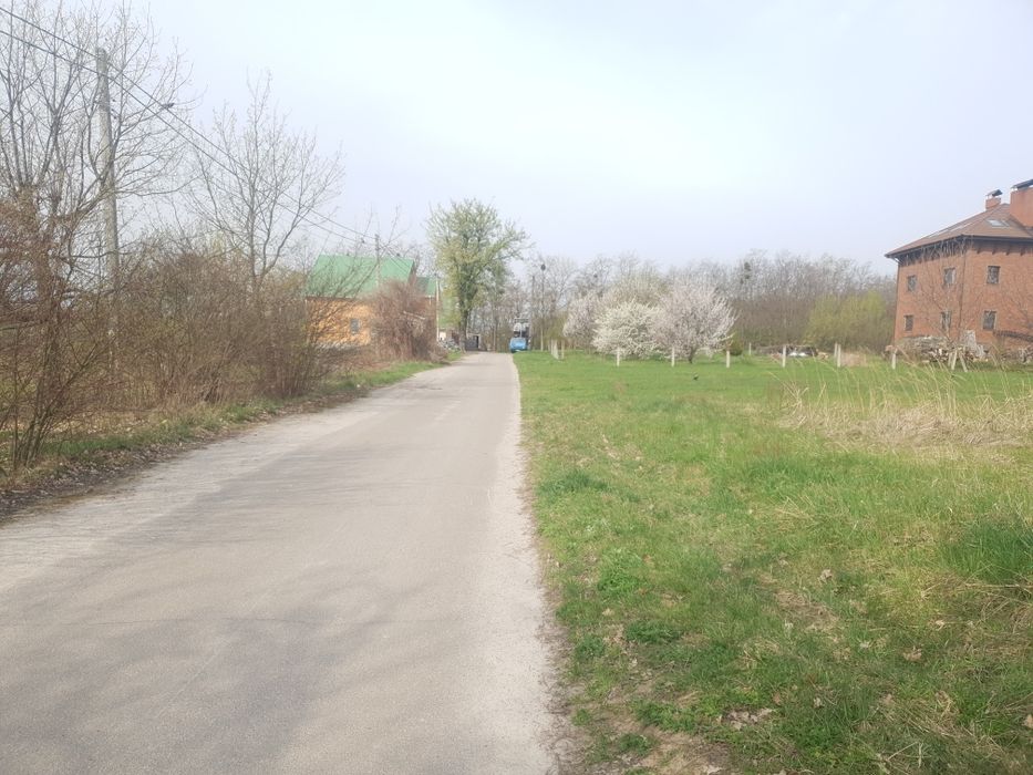 Земельна ділянка 15 соток