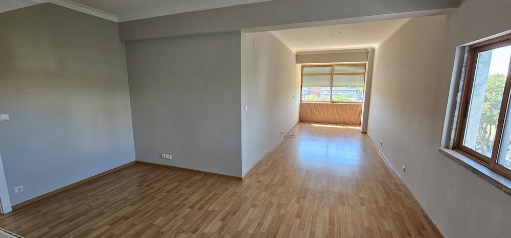 T2 Queluz de Baixo - 100m2