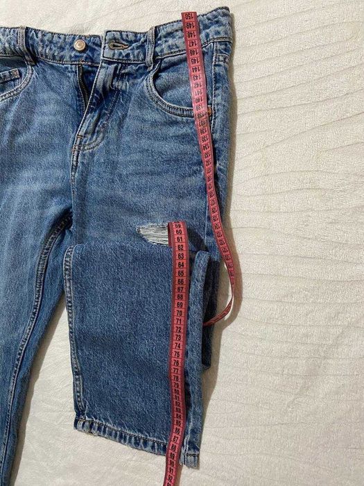Джинсы ZARA укороченные