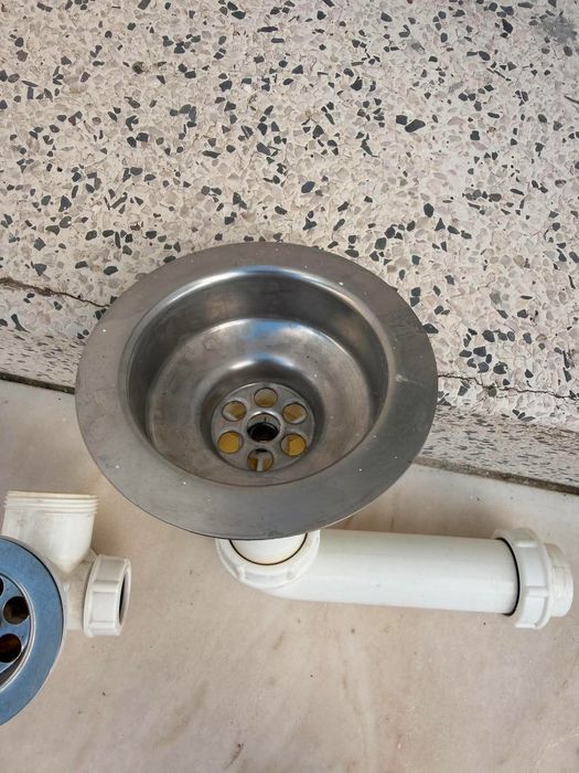 Banca de cozinha e tampo de granito ‘Monção’
