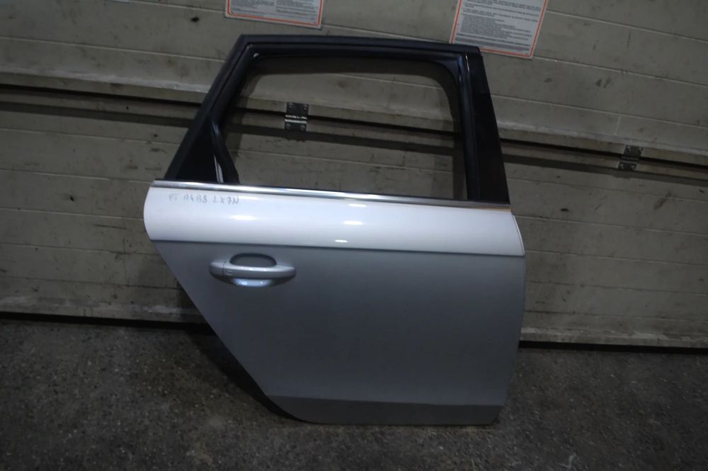 DRZWI PRAWY TYŁ TYLNE PRAWE AUDI A4 B8 KOMBI LX7W