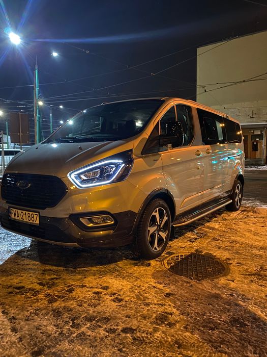 Wynajem auto bus long samochód 8 osobowy Ford Turneo Custom wysoki standard 2024 wolne terminy hak