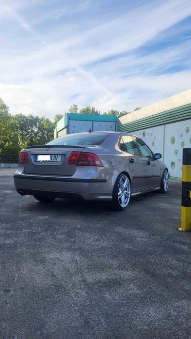 2 carros * Ford Sierra + Saab 9-3 aero gpl