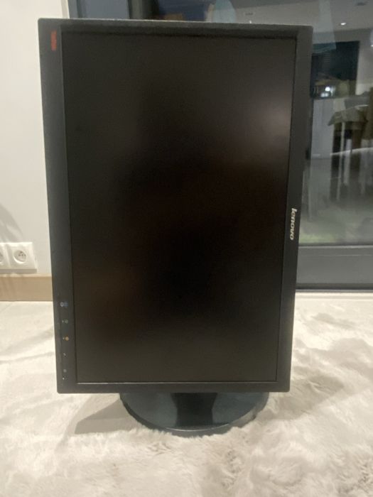 Monitor Lenovo ThinkVision