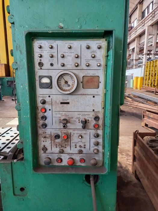Прес двокривошипний К3540