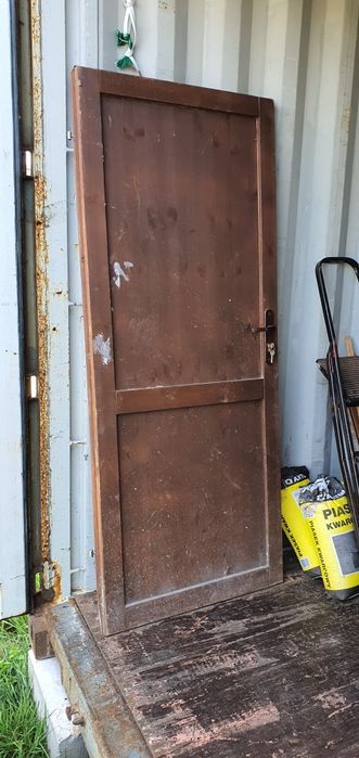 Drzwi na budowę